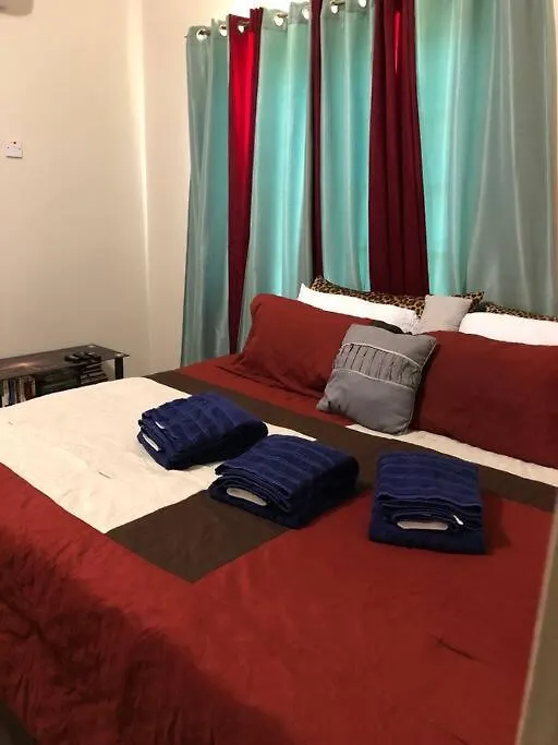 Peace Of Mind- Serenity Palm Apartment Runaway Bay